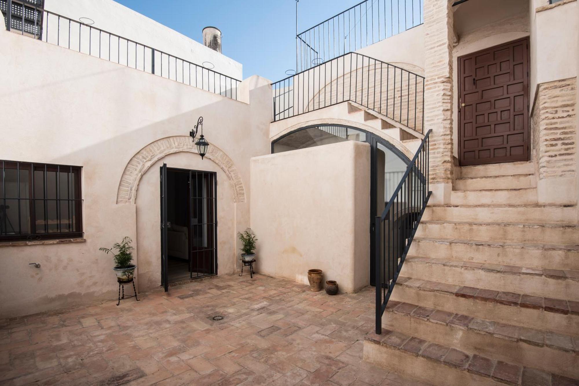 Apartamento La Casa Del Santo Carmona  Exterior photo